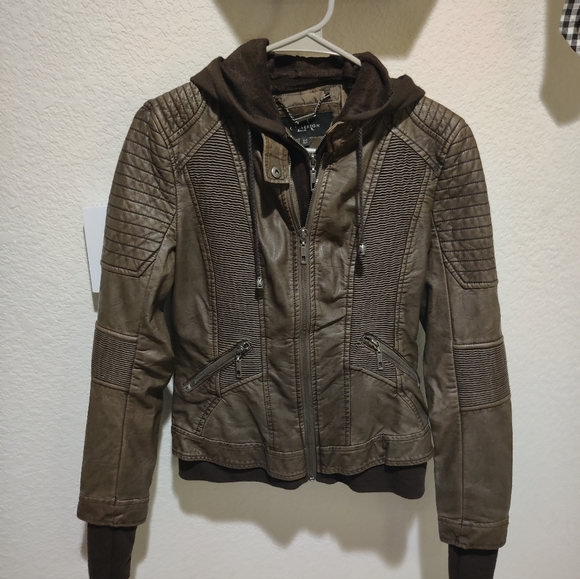 NWOT, LA Coalition, brown, vegan leather moto jacket w/ removable hood & lining - Picture 4 of 6